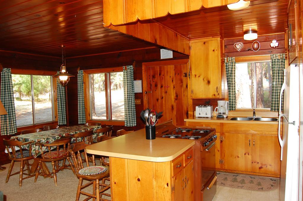 3N Lockwood Lodge Wawona Luaran gambar